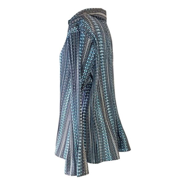 APT. 9 Micro Pleated Button Down Long Bell Sleeves Print Gray Plus Size 2X - Picture 6 of 12